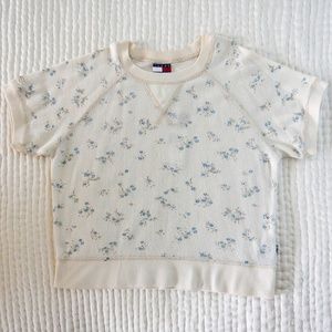 Tommy Hilfiger Floral Waffle Knit in Pale Cream